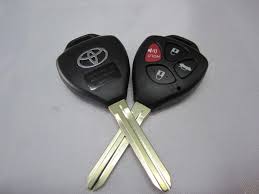 Tukang duplikat kunci mobil immobilizer Tangerang Jasa duplikat kunci mobil immobilizer tangerang 085883113332 jasa tukang kunci yang bisa di andalkan untuk